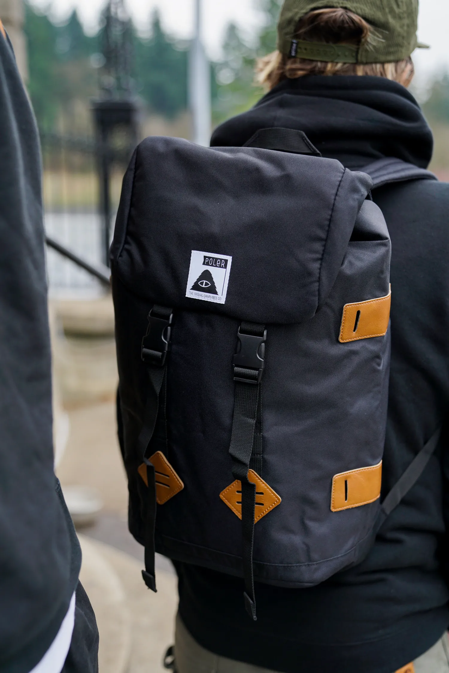 Poler Bags>Classic Rucksack Black