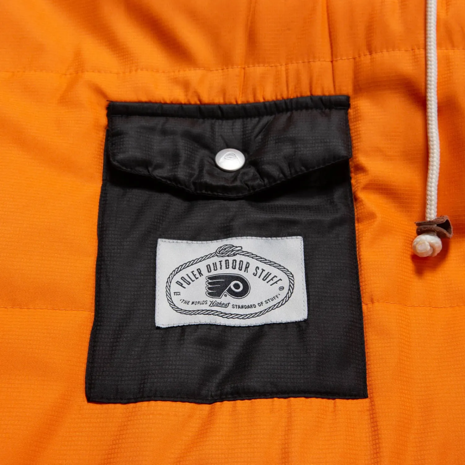 Poler Ponchos>Philadelphia Poncho Flyers