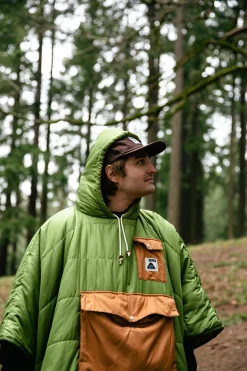 Poler Ponchos><noscript><img width=