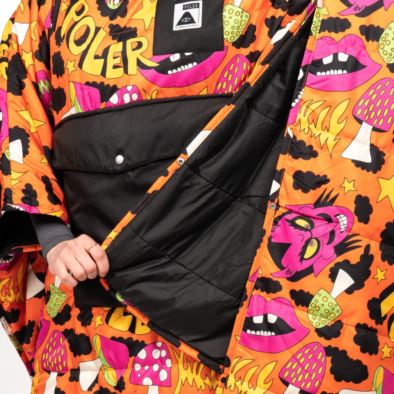 Poler Ponchos>Poncho Fryer Red