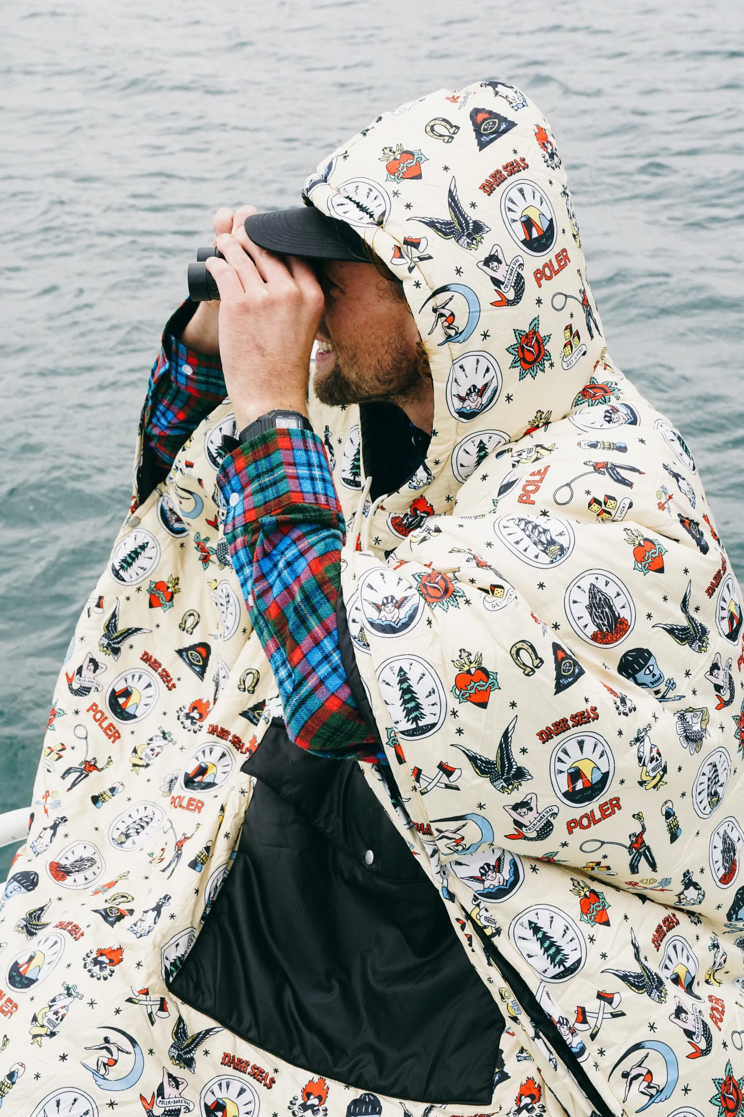 Poler Ponchos>Poncho Dark Seas
